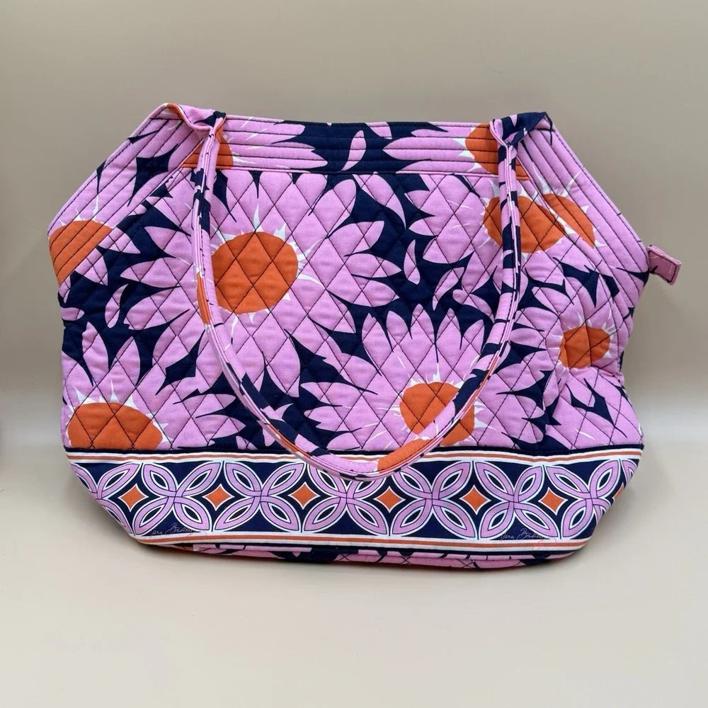 Vera Bradley Angle Tote Loves Me Shoulder Bag Quilted Purse Pink Flowers Daisies